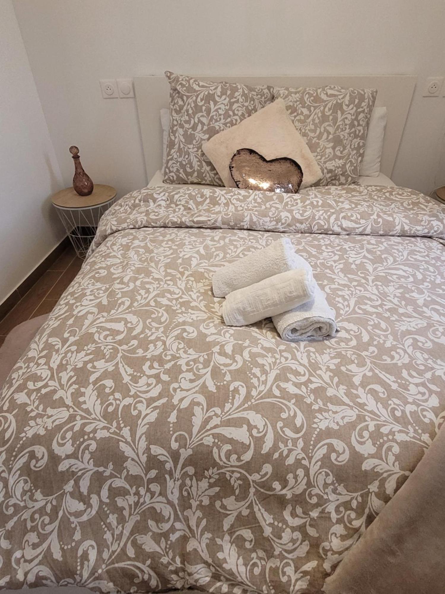 Coquet Appartement A 15Mn De Paris Et 10 Mn De Stade De France, Wifi, Netflix, Groslay エクステリア 写真