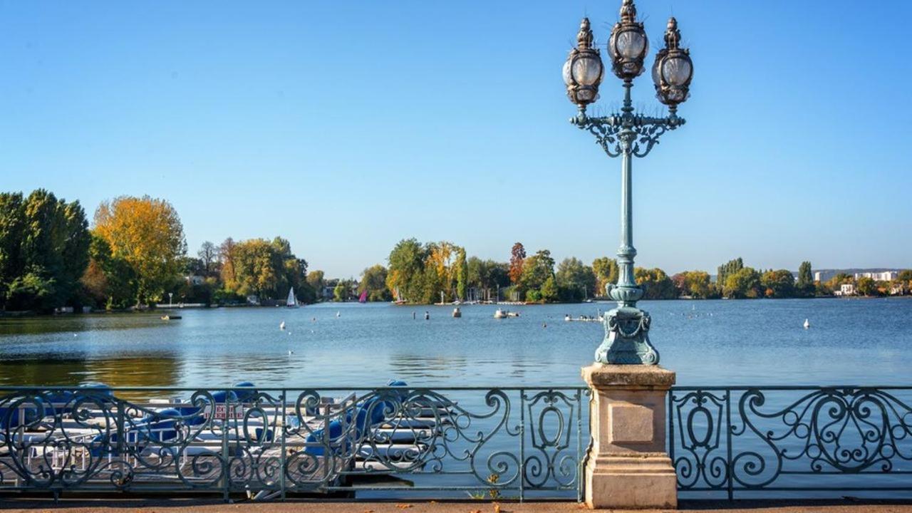 Coquet Appartement A 15Mn De Paris Et 10 Mn De Stade De France, Wifi, Netflix, Groslay エクステリア 写真